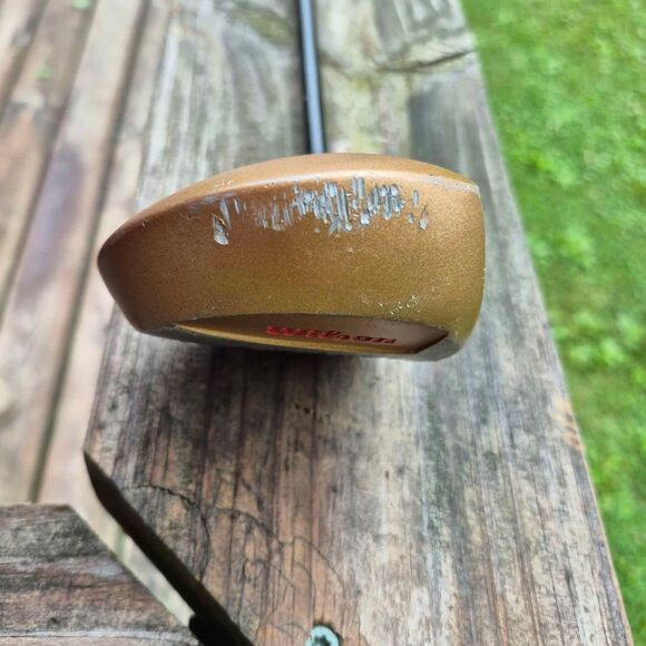 Wilson Ultra Junior Oversize Driver - Graphite Flex - RH - 39" - Picture 6 of 8